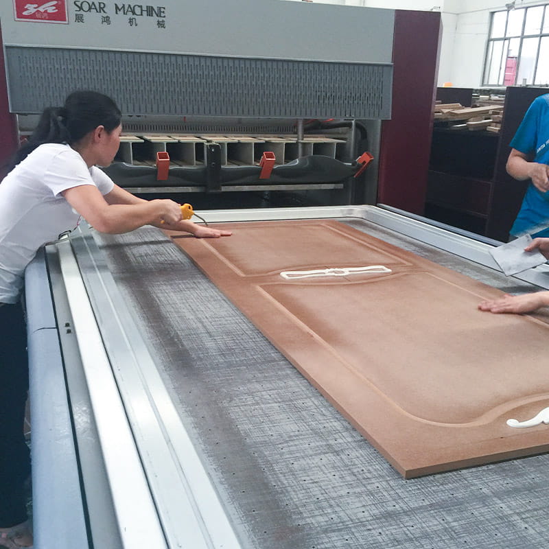 LM501 PVC Adesivo per termoformamento del vuoto per porte in legno
